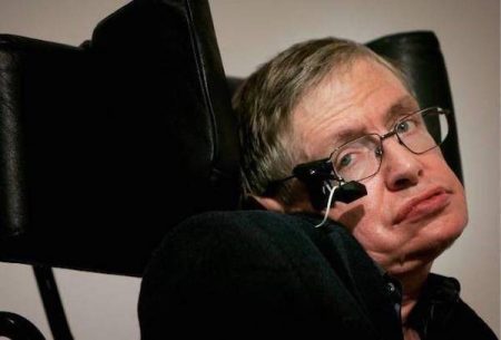 Resumo de Uma Breve História do Tempo de Stephen Hawking Stephen Hawking de 1942 a 2018