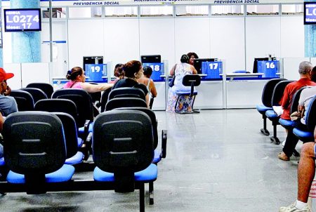 Aposentadoria por idade automática inss